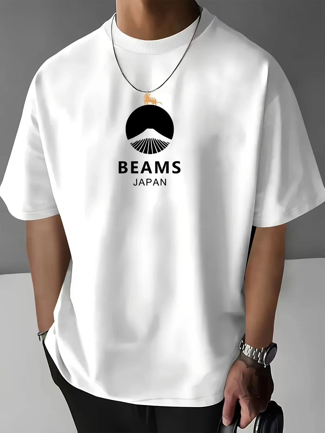 2026 New Summer men's and women's T-shirts, made of soft fabric, with fashionable pattern prints, suitable for daily commuting