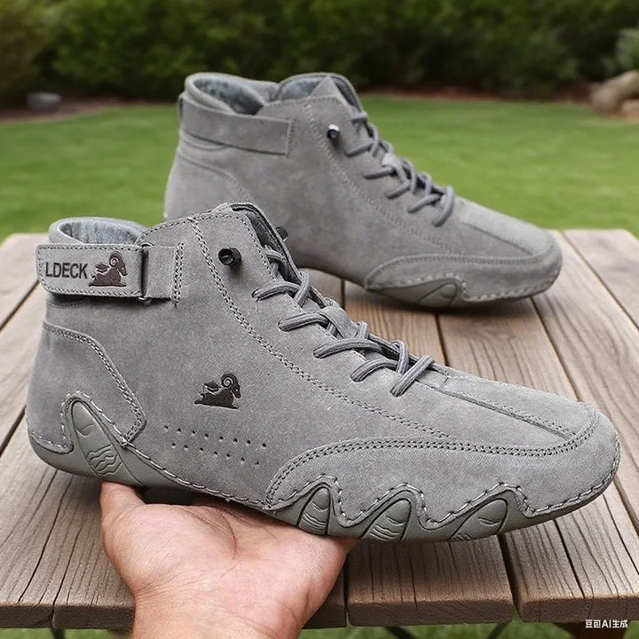 Men’s Leather Walking Shoes – 2025 Casual Luxury High-Top Sneakers & Motorcycle Boots