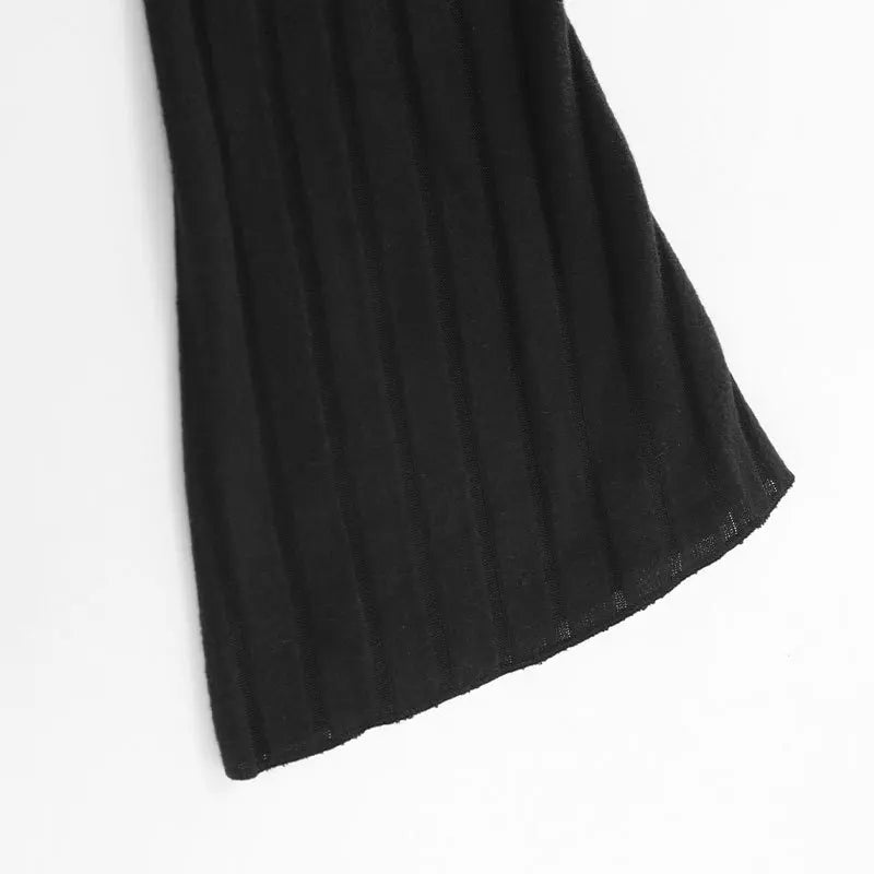 Women’s Cropped Long Sleeve Top – Casual Pullover T-Shirt