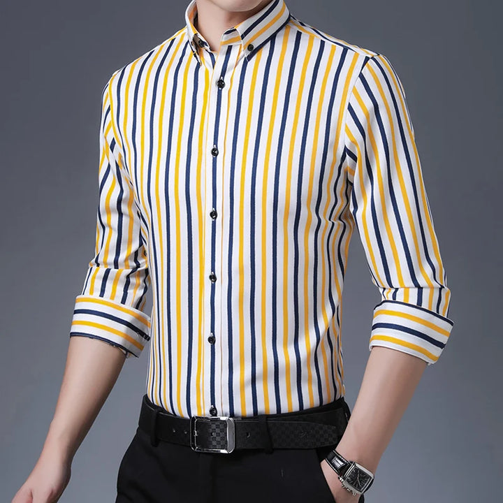 Men's Elegant  Striped Iron-Free Long Sleeve Dress Shirts - Breathable, Stretchy Casual Button Up Shirt For Formal Occasions