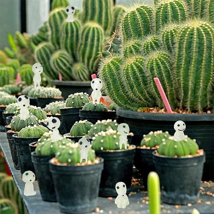 Garden Glow™ Mini-Baumgeistfiguren – 10er-Set für den Außenbereich