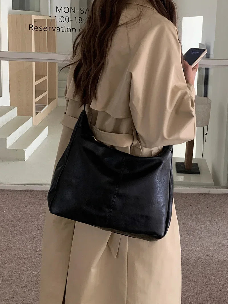 Women’s Soft PU Leather Tote – Foldable Slouchy Crossbody Handbag with Zipper