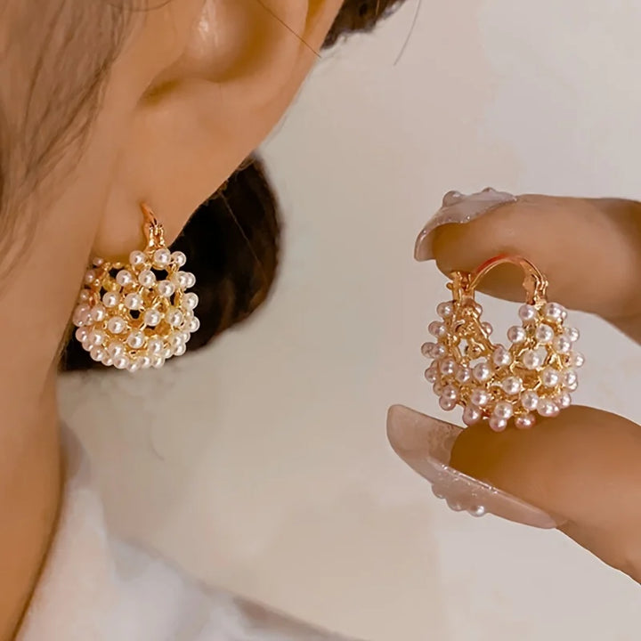 أقراط لؤلؤ نسائية – إكسسوار أنيق للارتداء اليومي